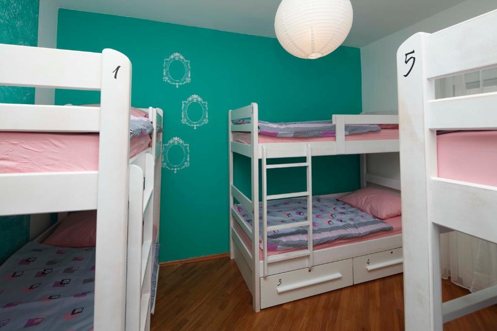 Pozitiv Hostel Zagreb Habitación foto